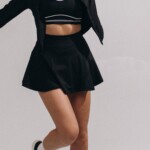 Czarne spódnico-shorty